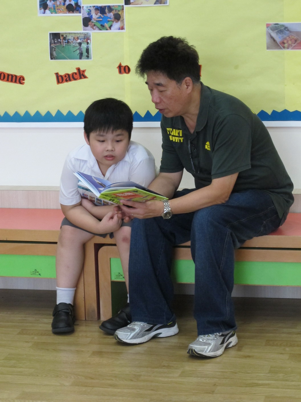 「閱讀樂繽紛」校園書展活動日反應熱烈