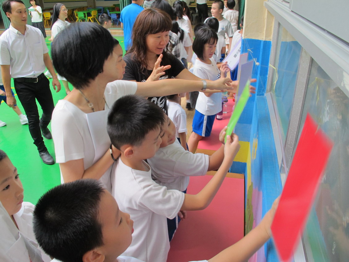 賞燈‧猜謎‧賀中秋