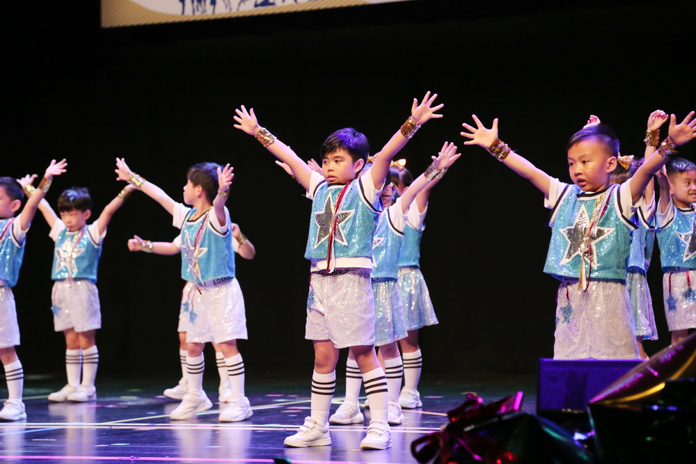 2024-2025學年學生展現才華,匯演分享成果