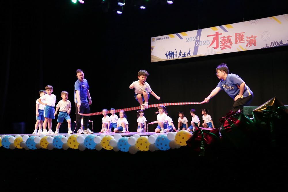 2024-2025學年學生展現才華,匯演分享成果