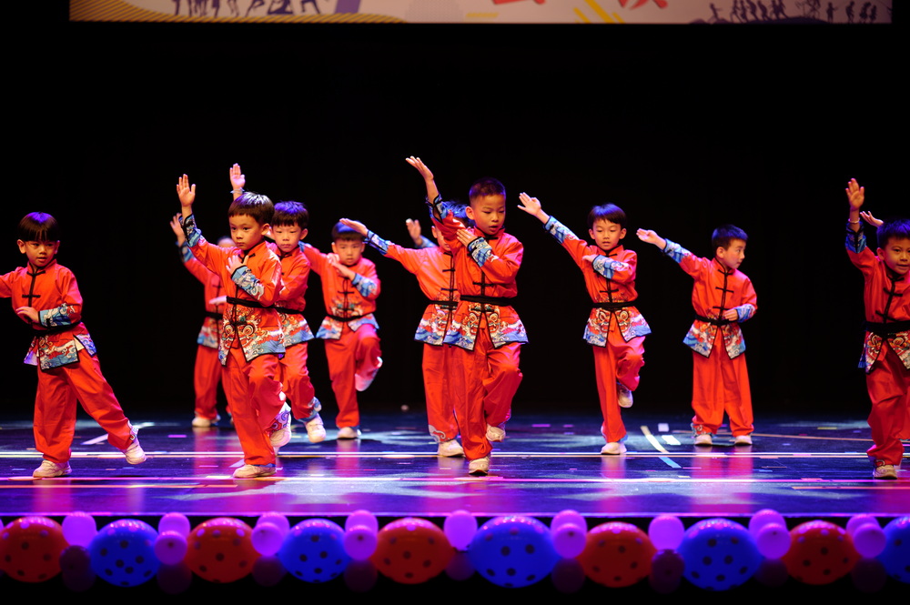 2024-2025學年學生展現才華,匯演分享成果