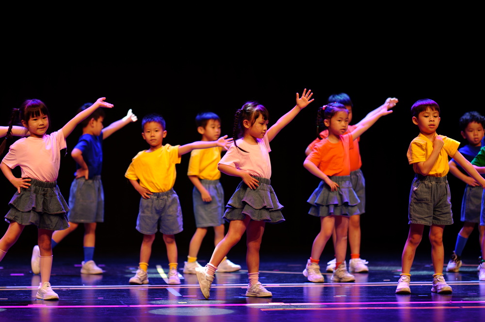 2024-2025學年學生展現才華,匯演分享成果