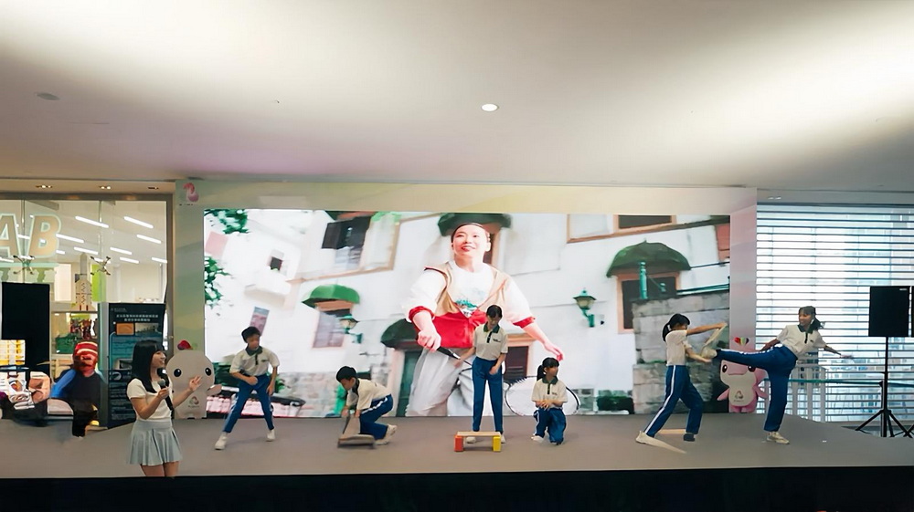 1761358493985786.jpg 1761358493985786.jpg